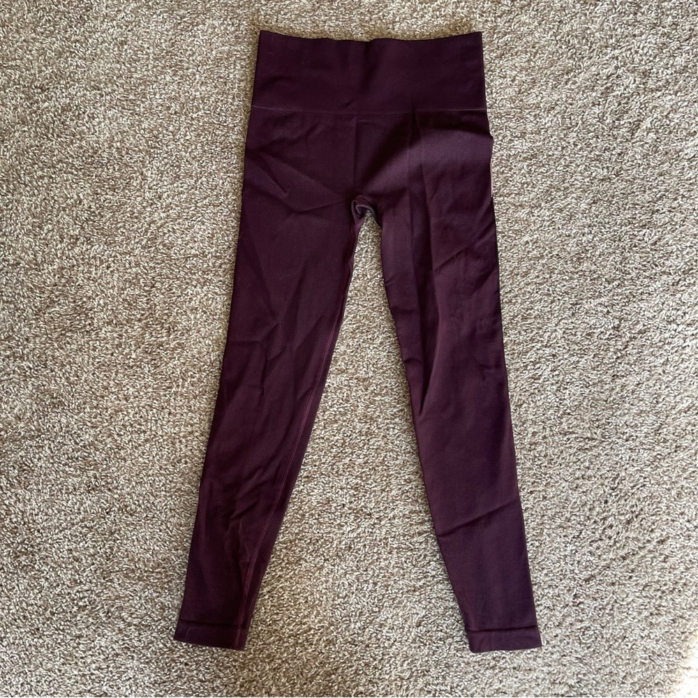 SPANX•Look At Me Now Leggings•Jammy Plum•Size Small - Picture 3 of 7